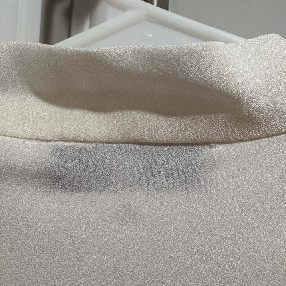 Kasper Cream Tie-Neck Sleeveless Blouse - Picture 5 of 5